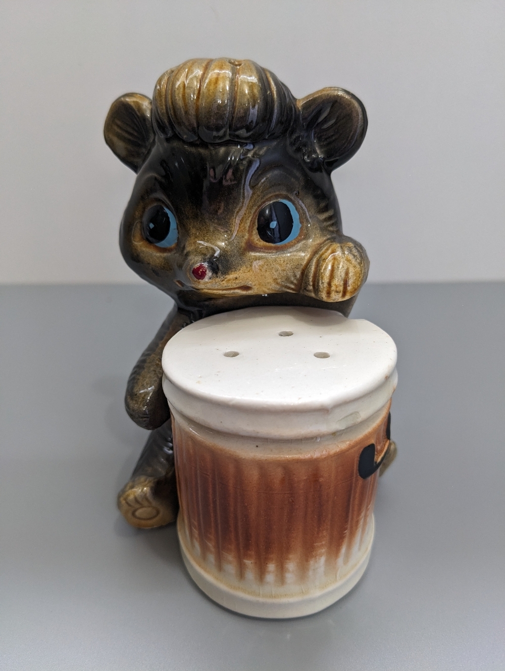 Japan Anthropomorphic Bear Salt Or Pepper Shaker Holder Vintage 1970s Decor